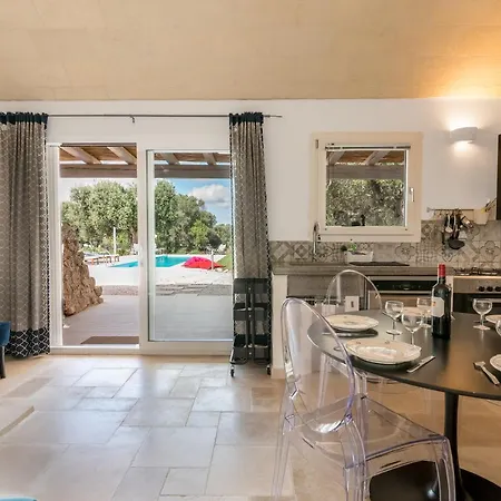 Trullo Due Maria Pour 6 Avec Piscine Βίλα San Michele Salentino