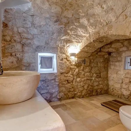 Trullo Due Maria Pour 6 Avec Piscine Βίλα San Michele Salentino