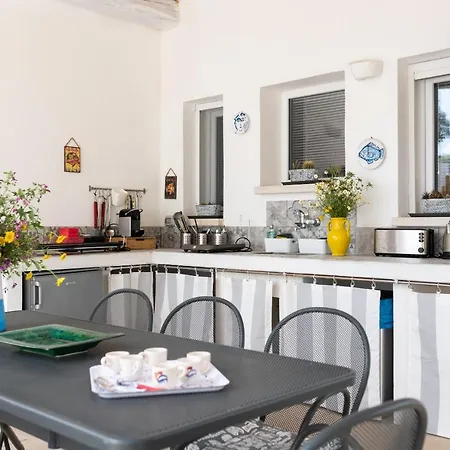 Trullo Due Maria Pour 6 Avec Piscine *