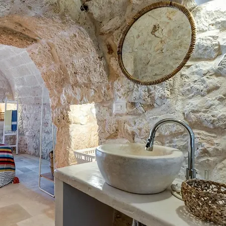 Trullo Due Maria Pour 6 Avec Piscine Βίλα San Michele Salentino