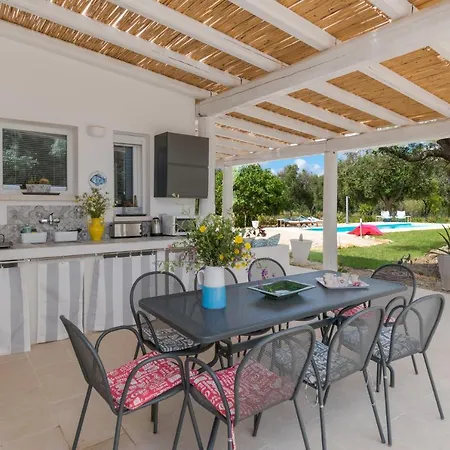 Βίλα Trullo Due Maria Pour 6 Avec Piscine