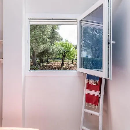 Trullo Due Maria Pour 6 Avec Piscine Βίλα